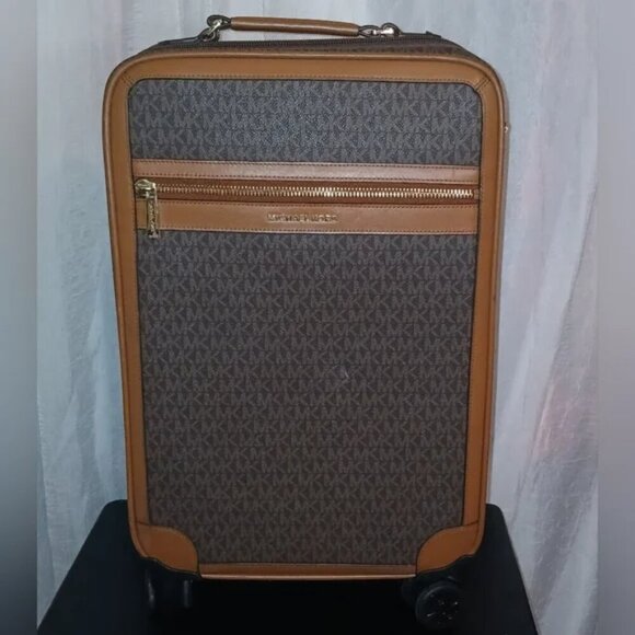 Michael Kors Logo Rolling Travel Trolley Suitcase Carry On Bag - Brown​​ - Picture 1 of 15
